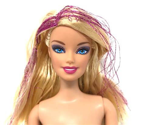 Barbie Nude (78)